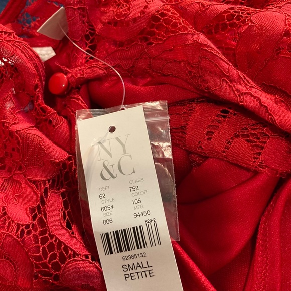 NY&C Dress - Picture 3 of 4